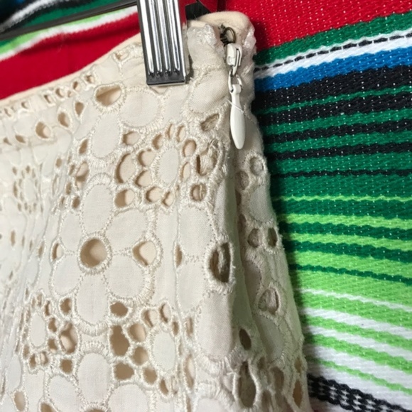 J Crew Lace Eyelet Mini Skirt Scalloped Floral - Picture 3 of 6